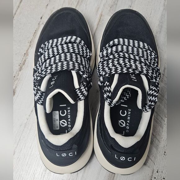 LØCI Vegan Sneakers W7 (M6) Black/White Chunky Laces LC-017-009-05 - Nicki Minaj - Picture 2 of 12